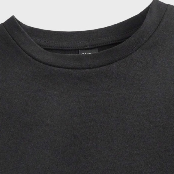 Black Graphic Tee with White Letters - M - Picture 3 of 6